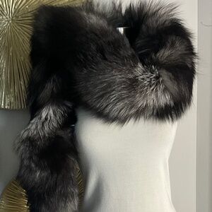 **STUNNING Silver FOX Fur Scarf/Boa**